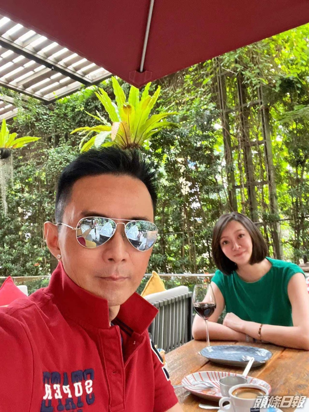 Erin醋意大發，指自己對二人的對話非常在意。